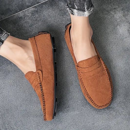 Moderne Slipper für Männer