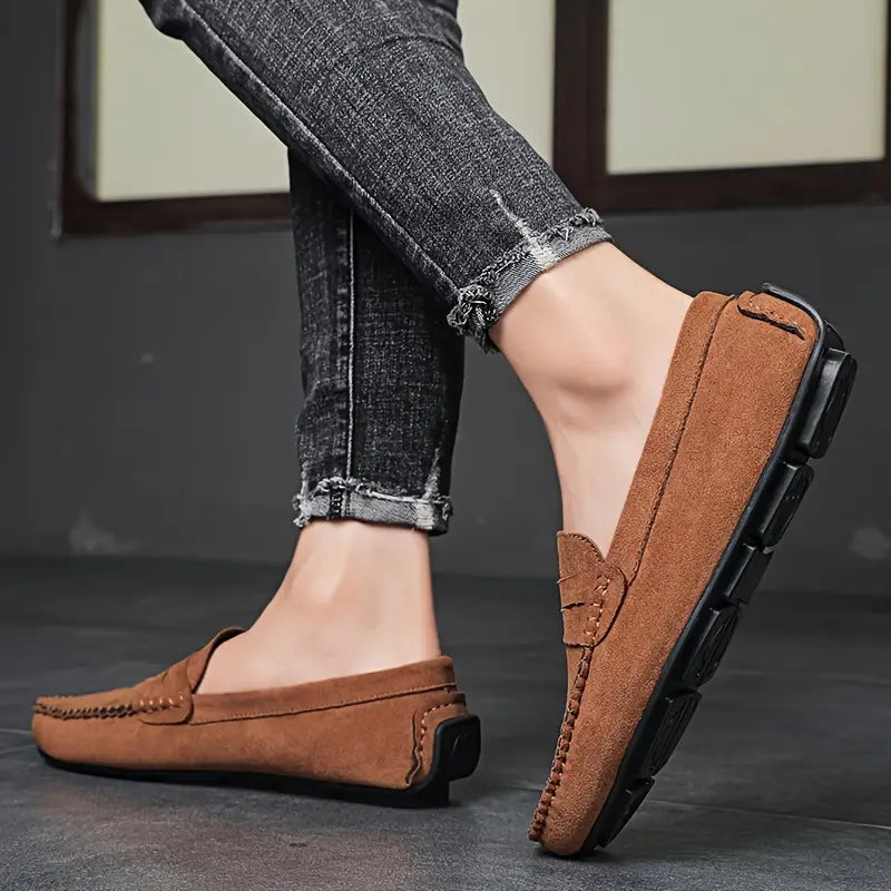 Moderne Slipper für Männer