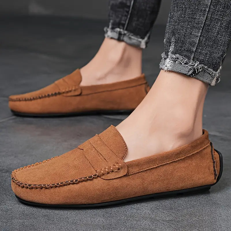 Moderne Slipper für Männer